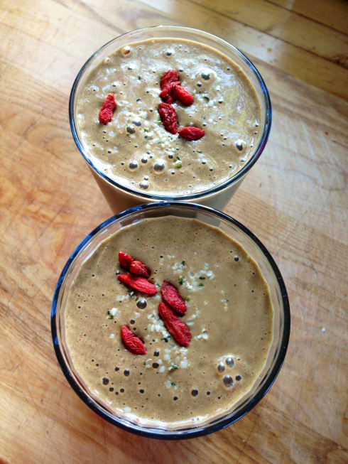 "The Best Smoothie Ever" Goji Berry Smoothie